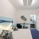 Little Square 3* Arona
