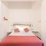 Little Square 3* Arona
