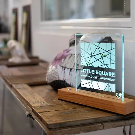 Little Square 3* أرونا