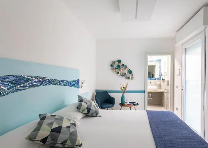 Gasthof Little Square 3*